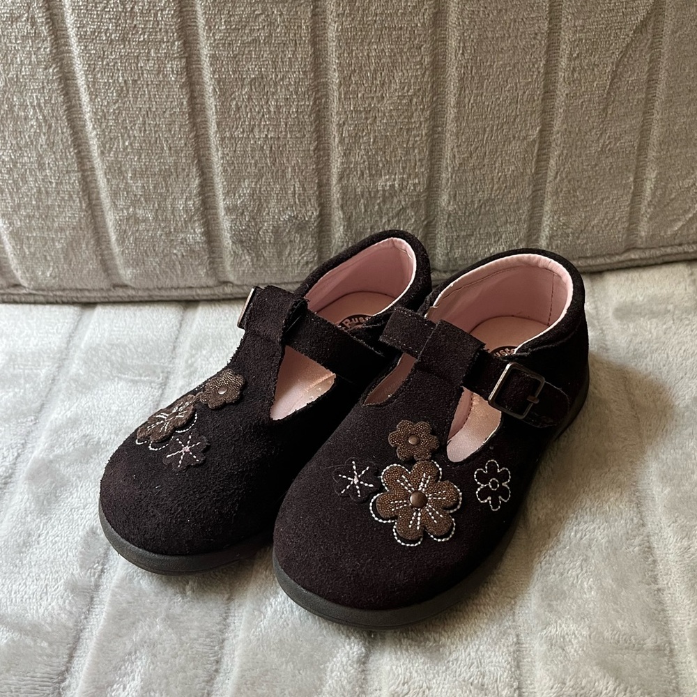 Buster Brown suede leather Mary Jane’s toddler size 8